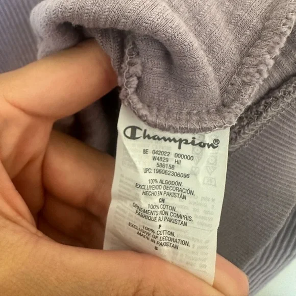 Champion Lavender Athletic Top - Picture 4 of 6